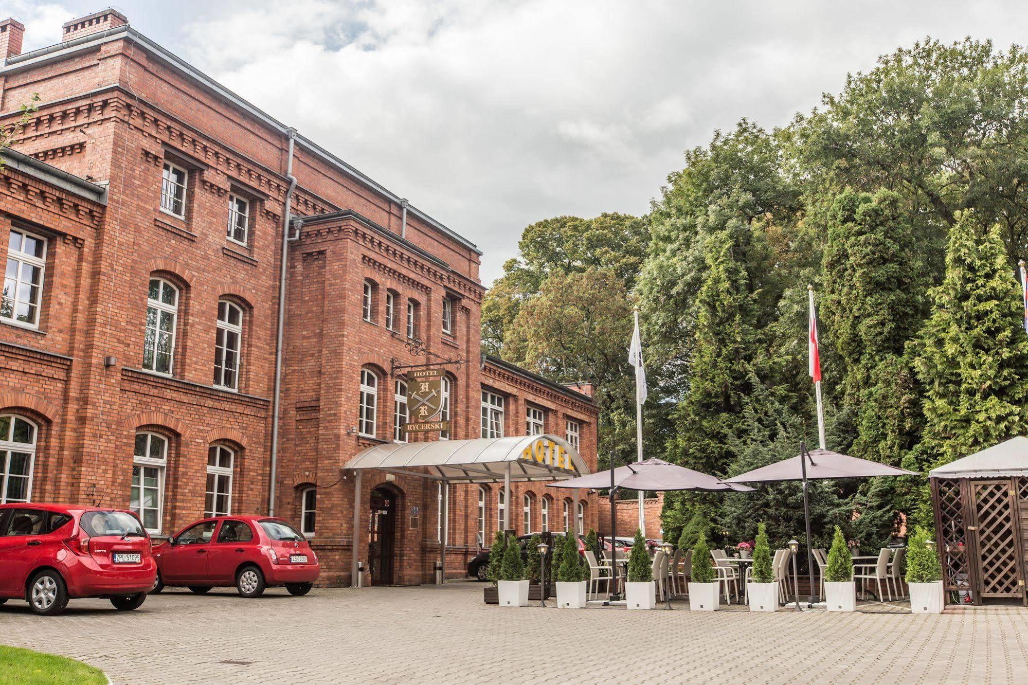 Hotel Rycerski Estetino Exterior foto
